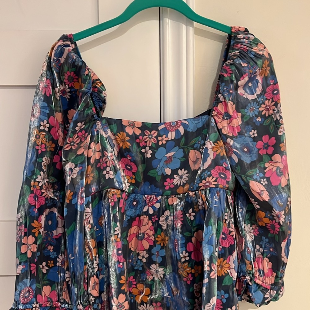 STORIA Blue Pink Floral Long Sleeve Flowy Blouse Size Small NWOT
